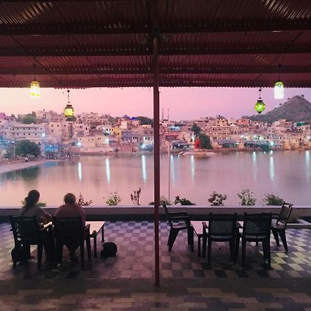 Hostel Doctor Alone Pushkar Zewnętrze zdjęcie