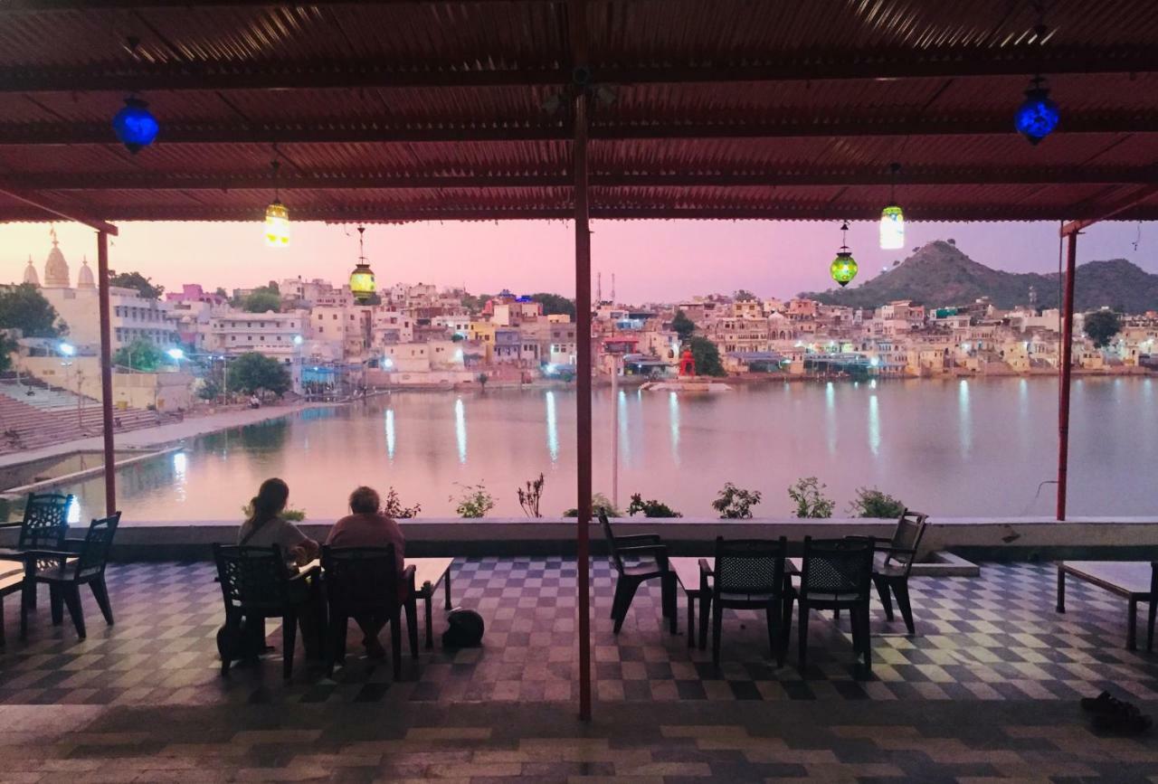 Hostel Doctor Alone Pushkar Zewnętrze zdjęcie